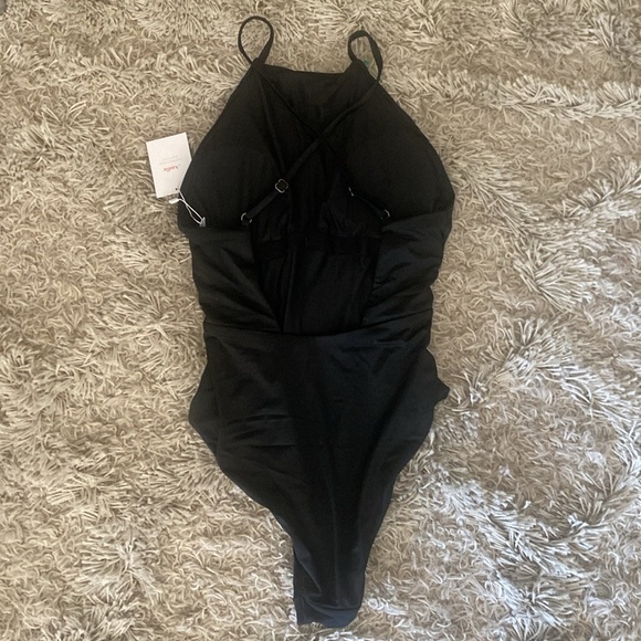 NWT Andie Swim The Asbury One Piece Women’s Size Medium Color: Black Classic - Picture 3 of 10
